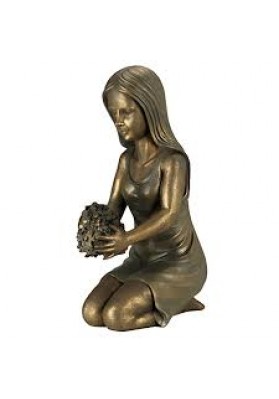 Девушка с мячом Gardena 7959