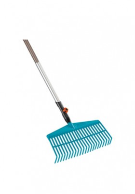 Plastik  dırmıx  Gardena